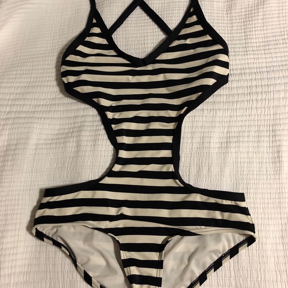 monokini with built in bra